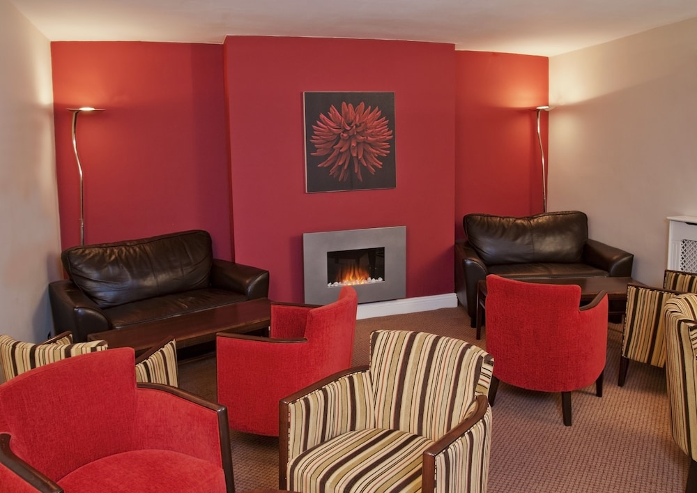 Hotel Lounge