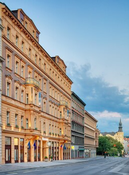 Hotel Front