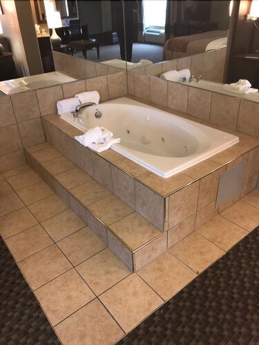 Jetted Tub