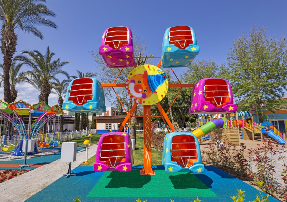 Childrens Play Area - Outdoor