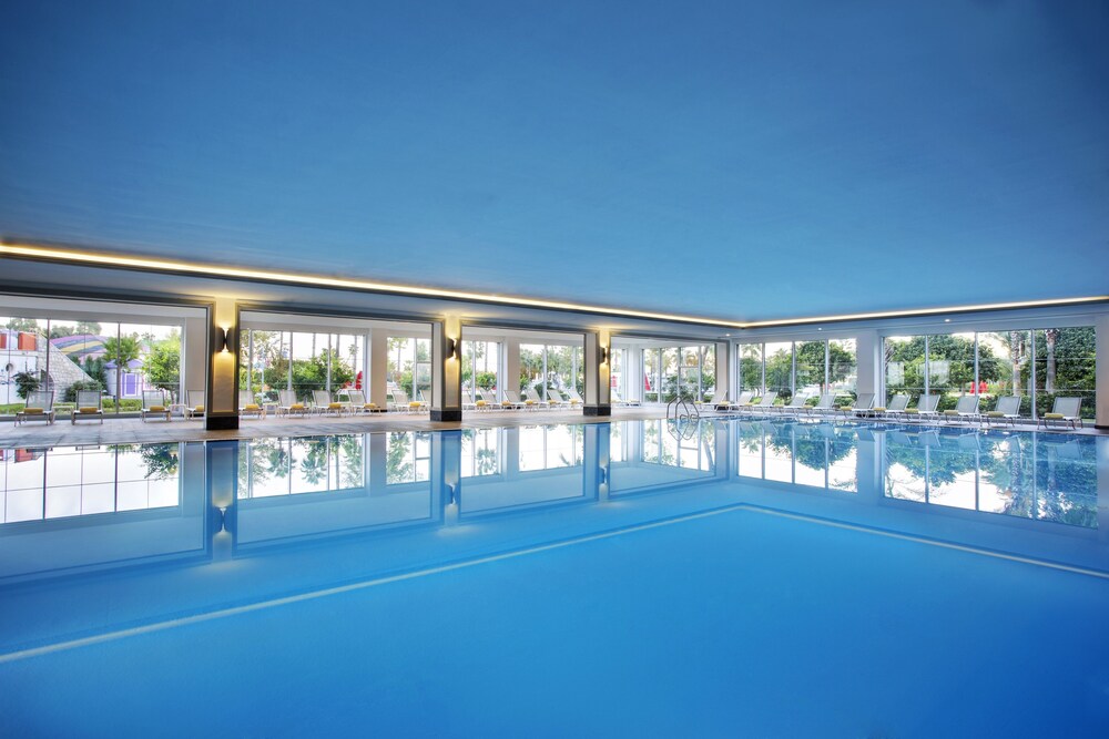 Piscine couverte