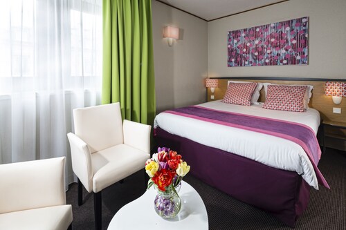 Hotel Paris Louis Blanc