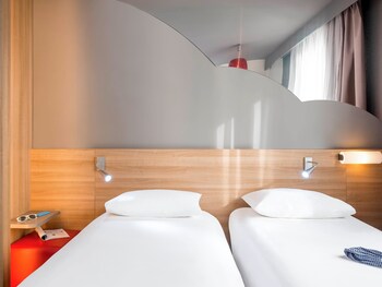 Paris Vacations - ibis Styles Paris Alésia Montparnasse - Property Image 33