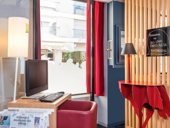 Paris Vacations - ibis Styles Paris Alésia Montparnasse - Property Image 20