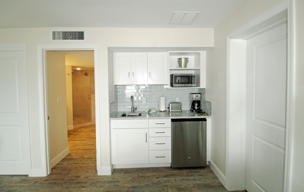 Studio, Kitchenette - In-Room Kitchenette