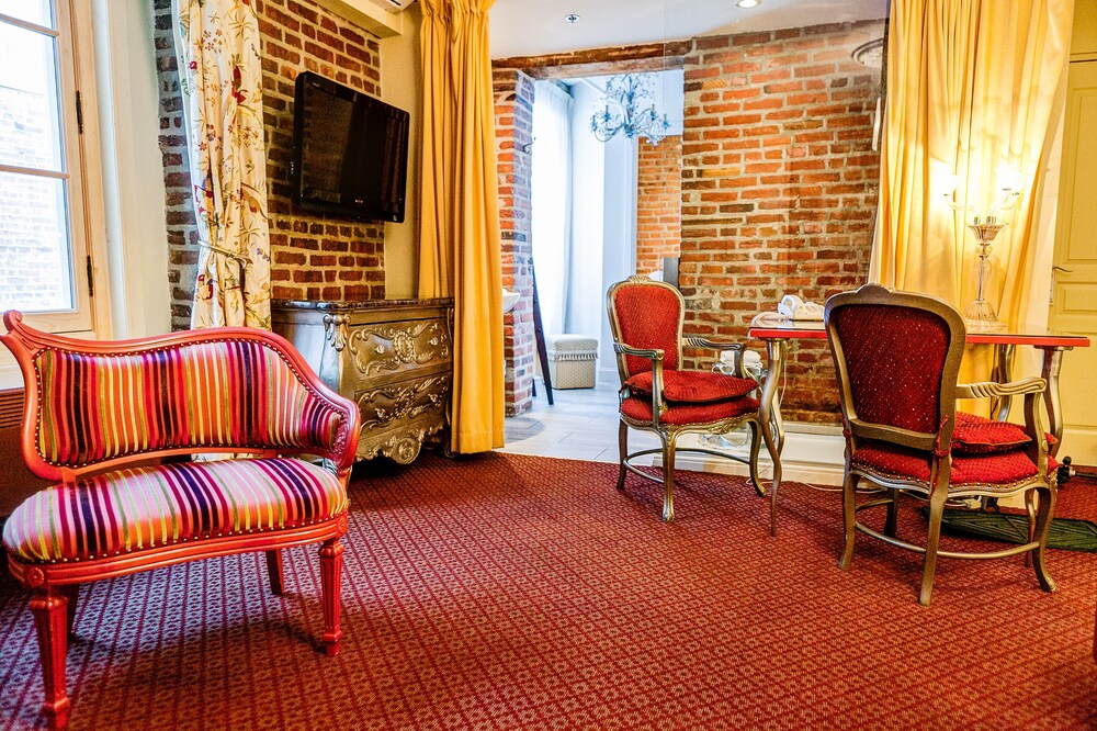 Guestroom