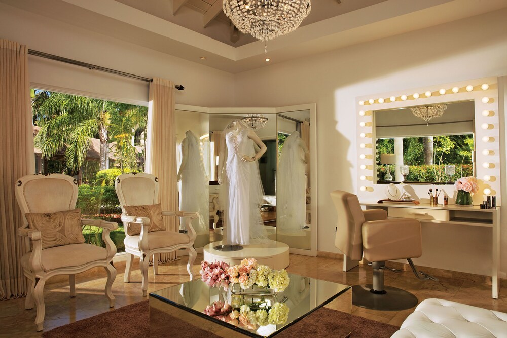 Indoor wedding, Dreams Punta Cana Resort & Spa - All Inclusive