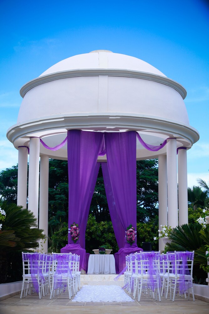 Gazebo, Dreams Punta Cana Resort & Spa - All Inclusive