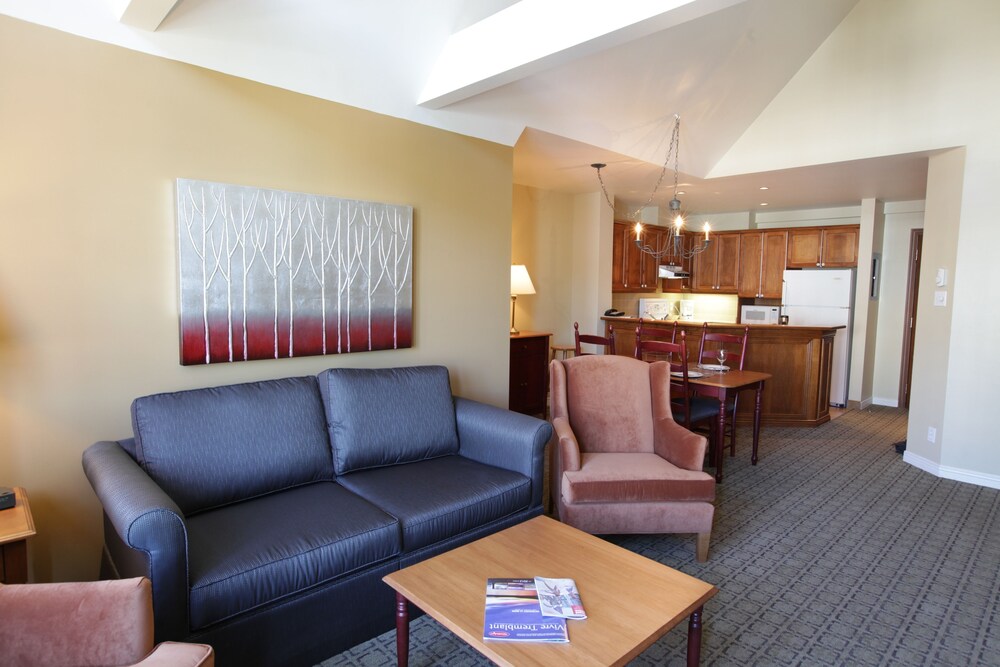 Condo, 1 Bedroom - Living Area
