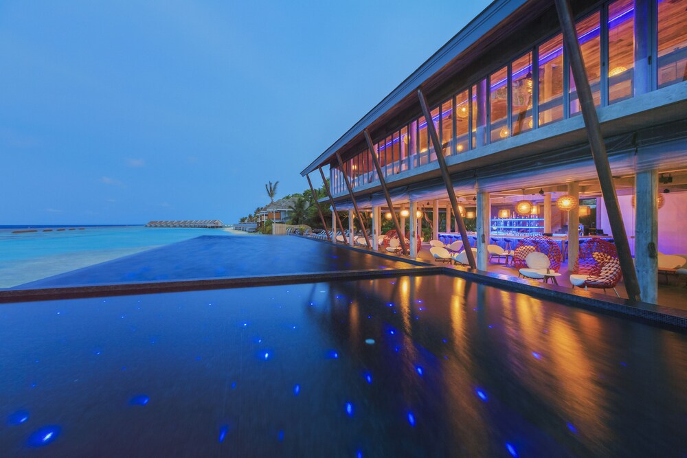 Hotel Bar