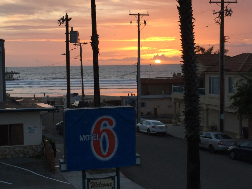 Beach/Ocean View