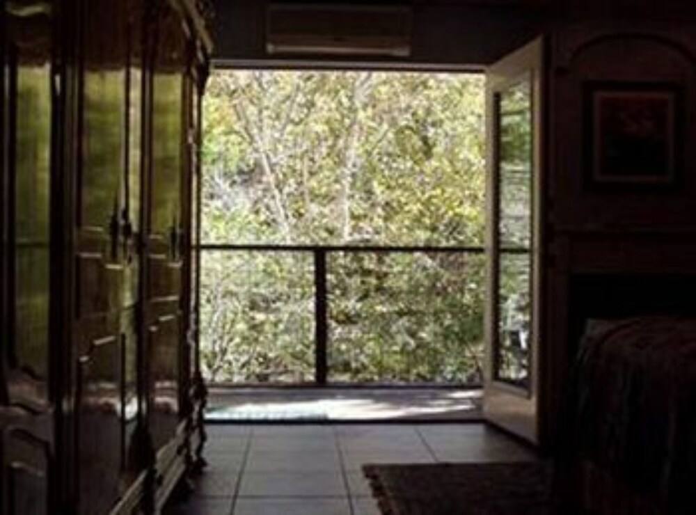 Guestroom View
