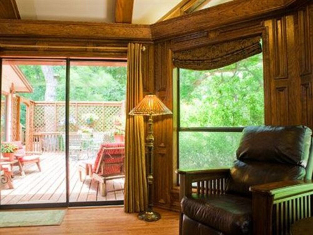 Guestroom View
