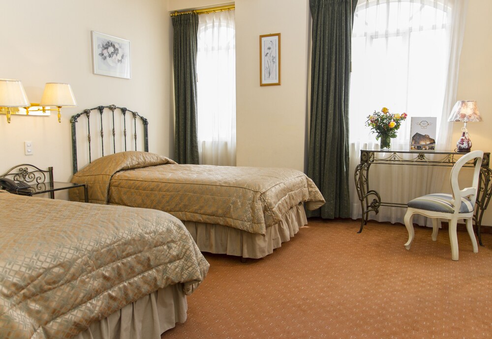 Guestroom