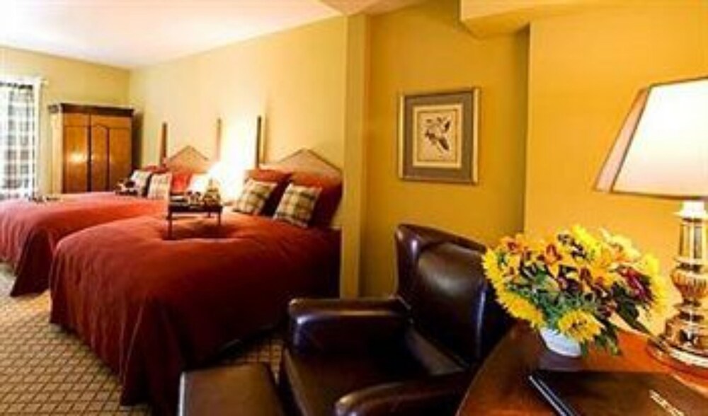 Guestroom