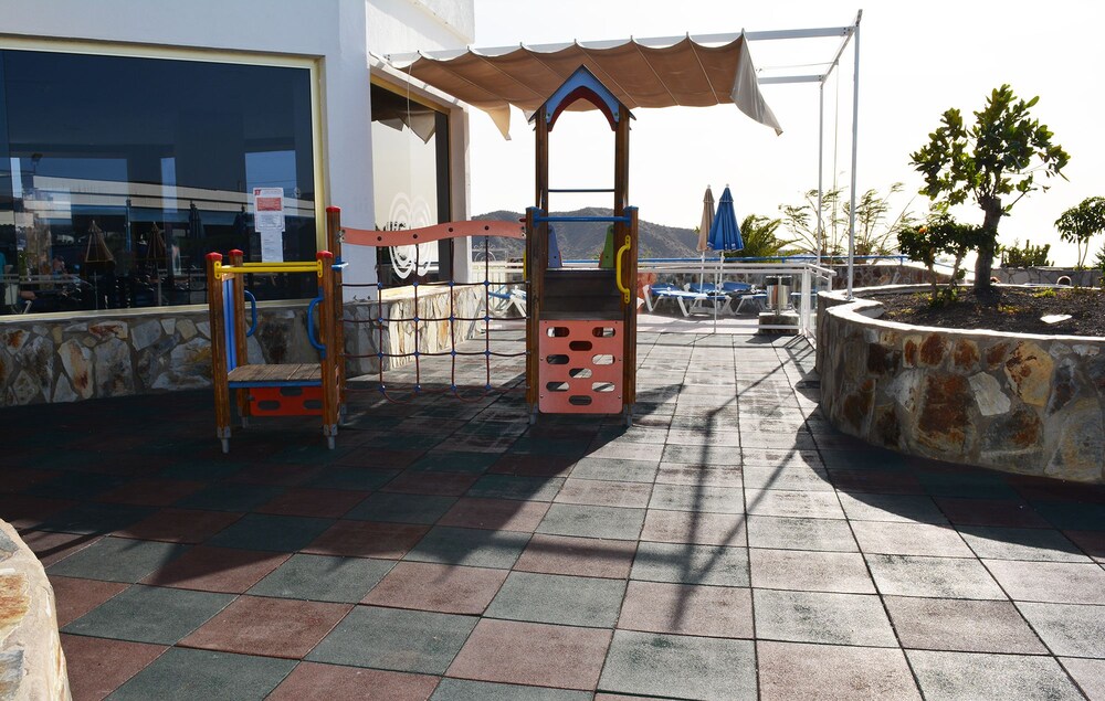 Childrens Area