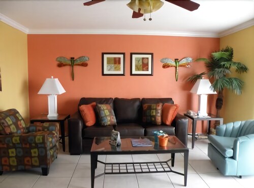 Condo, 1 Bedroom, Balcony (Gulf Front) - Living Area
