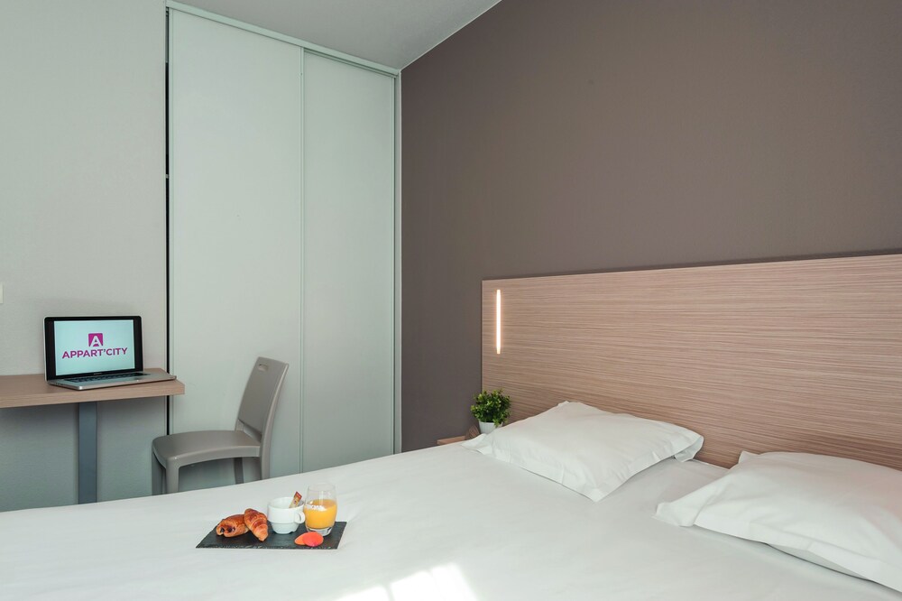 Studio (Double) - Guestroom
