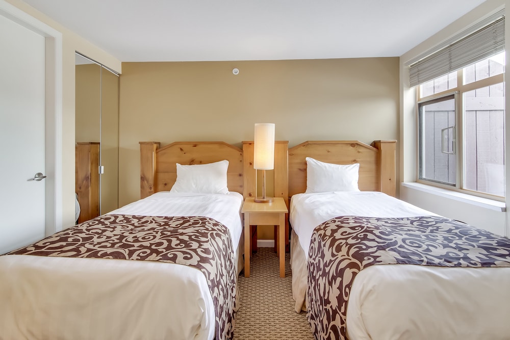 Condo, 2 Bedrooms (Unit 202) - Guestroom