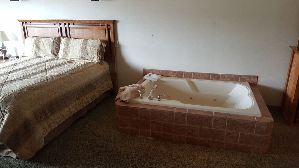 Jetted Tub