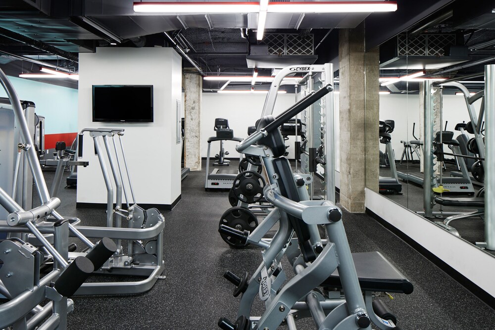 Fitness facility, Club Quarters Hotel Downtown, Houston