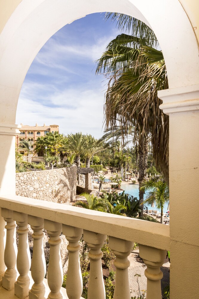 Guestroom View