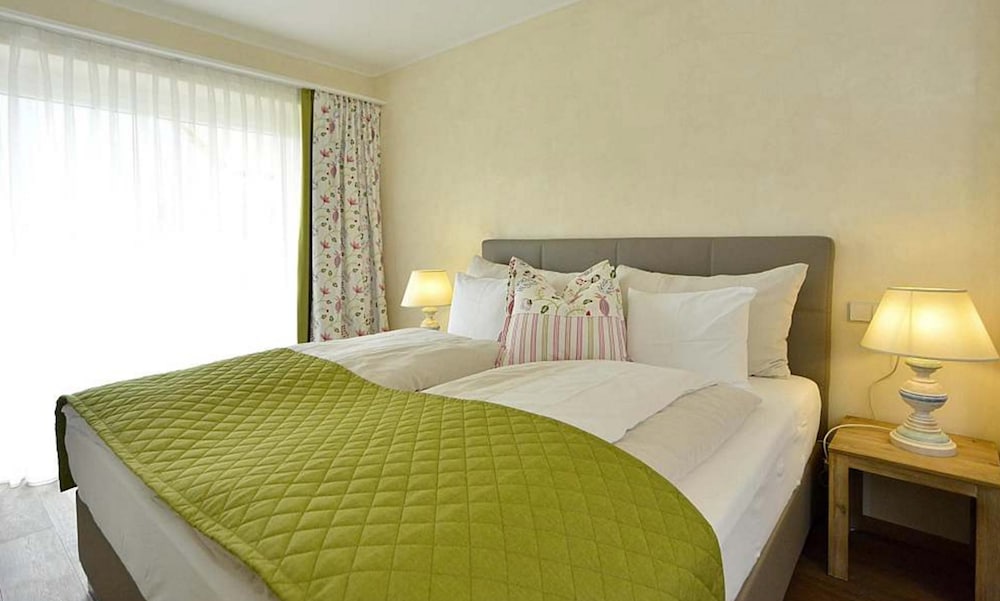 Apartment, 3 Bedrooms, Balcony, Mountain View (1-Viktoria-excl. Cleaning Fee € 95) - Guestroom