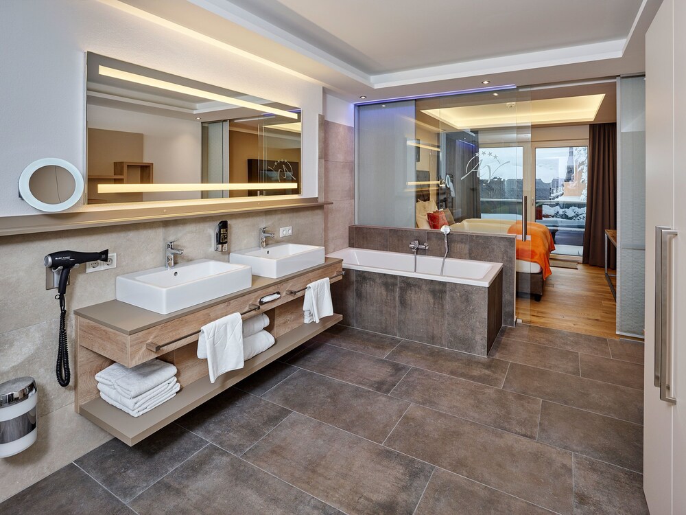Apartment, 2 Bedrooms, Terrace (12-Living-excl. Cleaning Fee € 75) - Bathroom