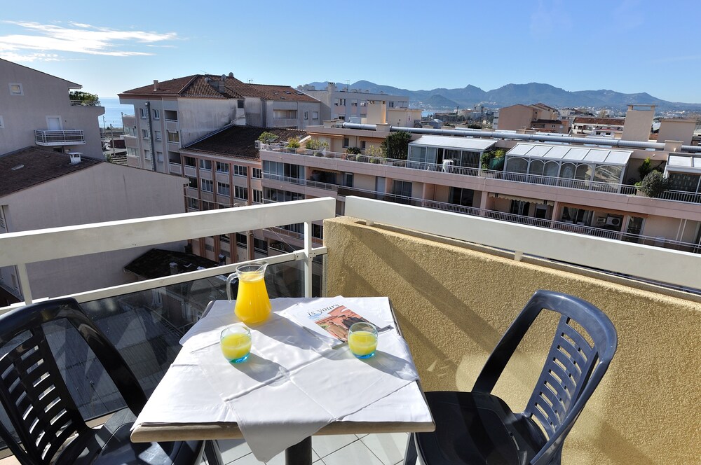 Superior Studio - Balcony