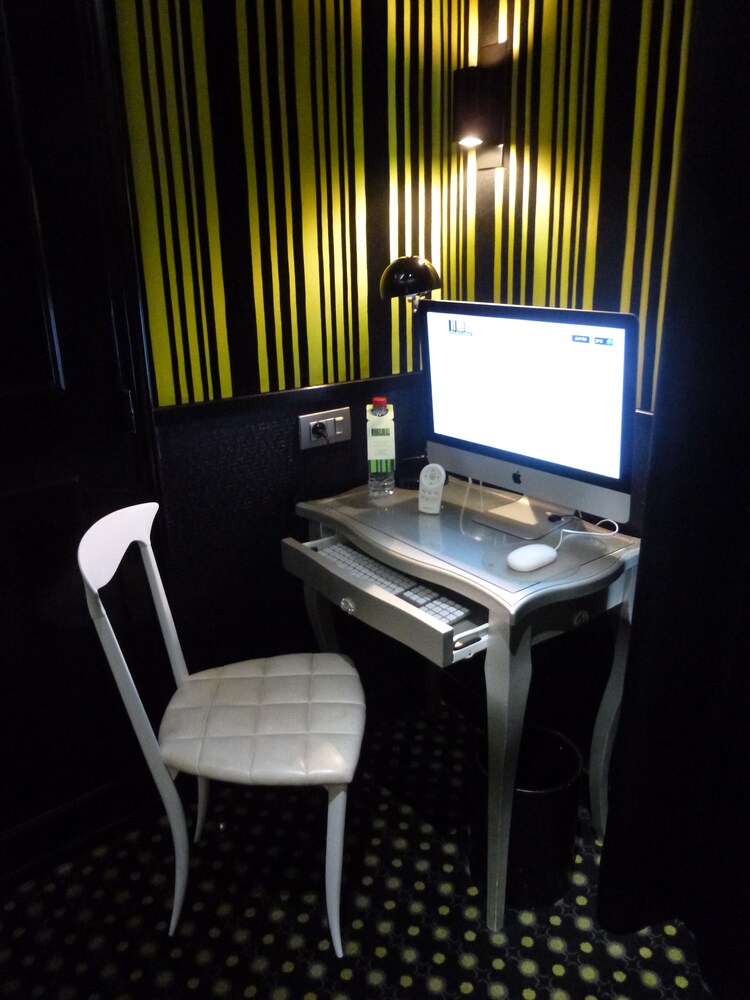 Guestroom
