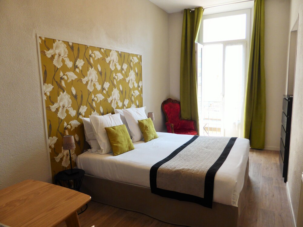 Double Superior Studio - Guestroom