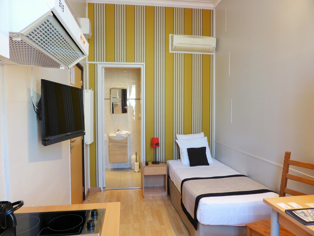 Single Standard Studio - Guestroom