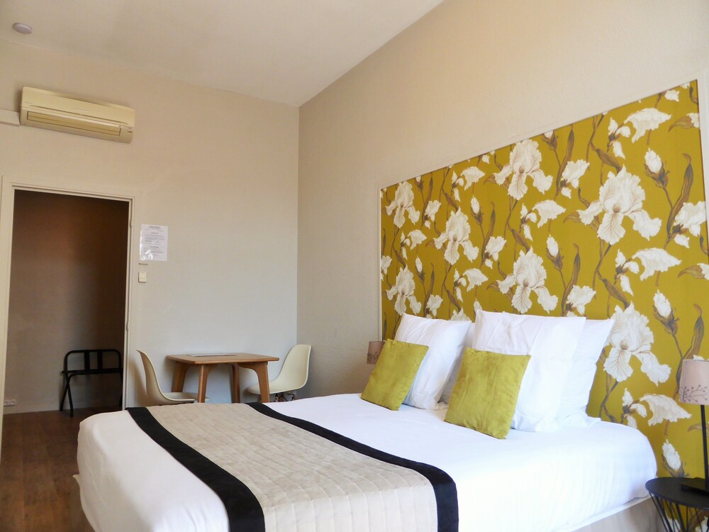 Double Superior Studio - Guestroom