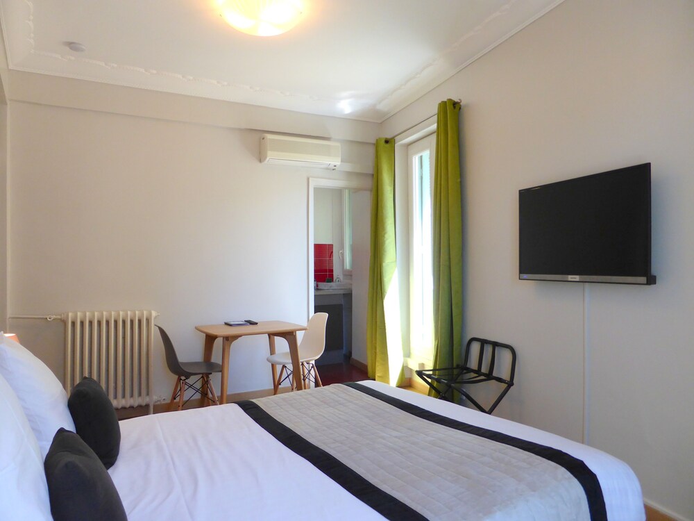 Double Superior Studio - Guestroom