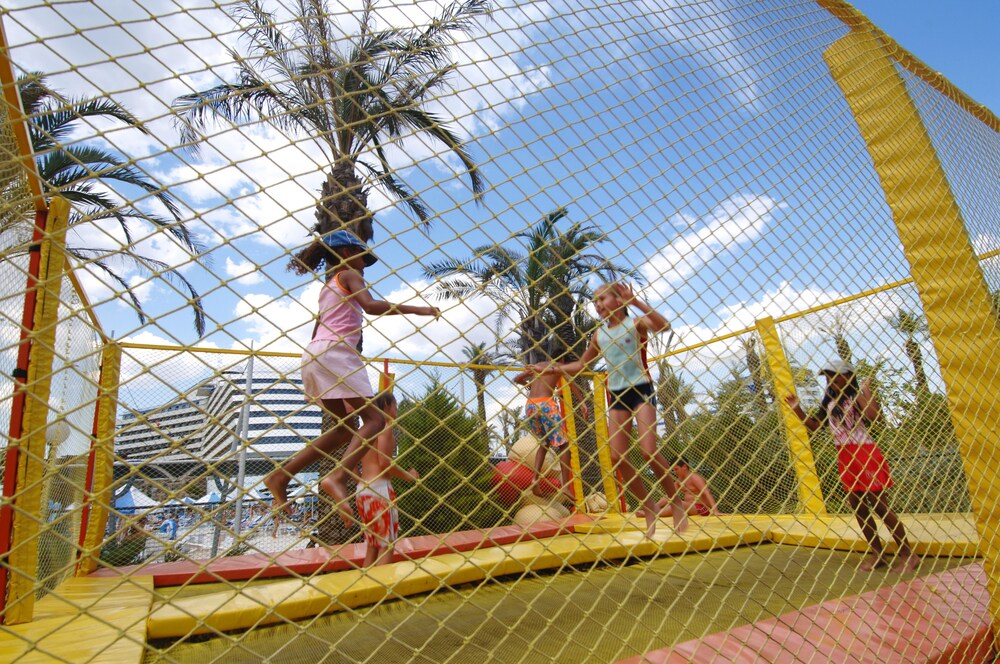 Außen-Kinderspielplatz