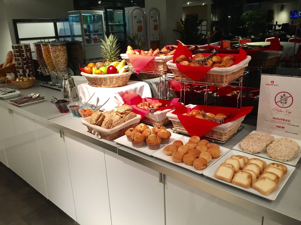 Salle de petit-déjeuner