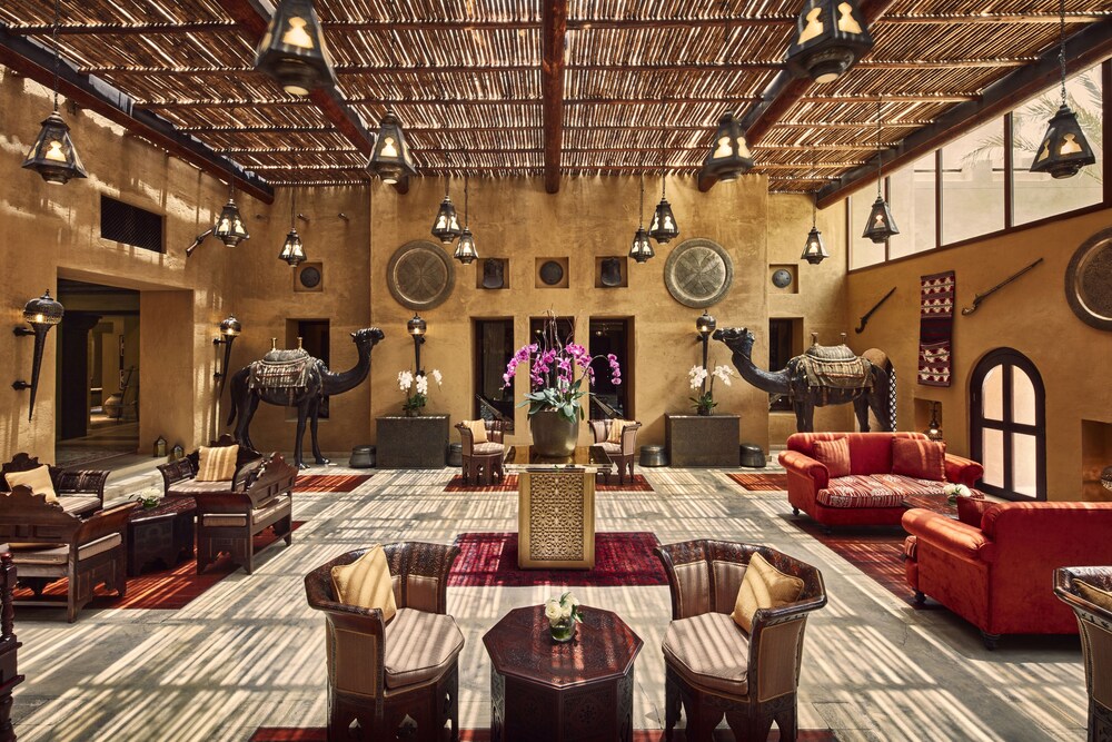 Lobby-Lounge