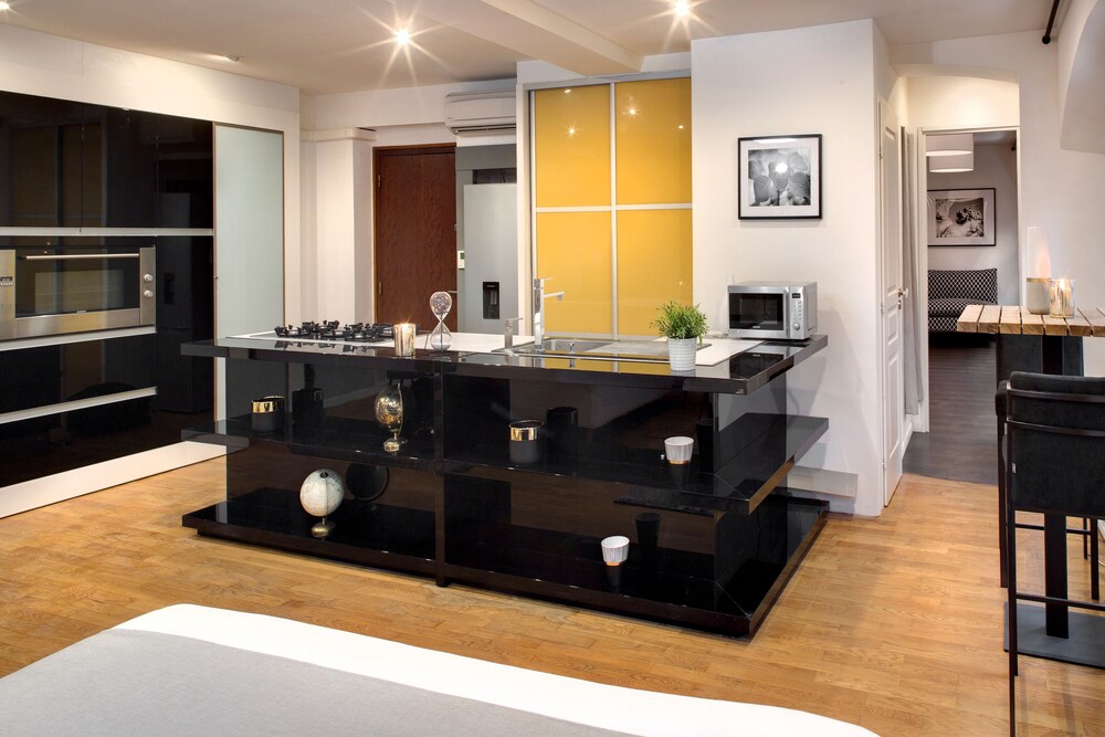 In-Room Kitchen