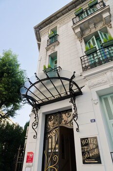 Hotel Front
