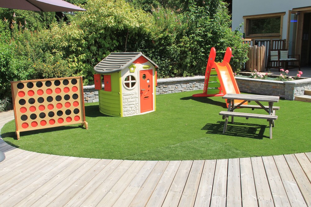Childrens Area
