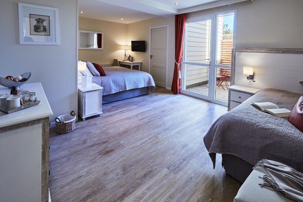 Guestroom