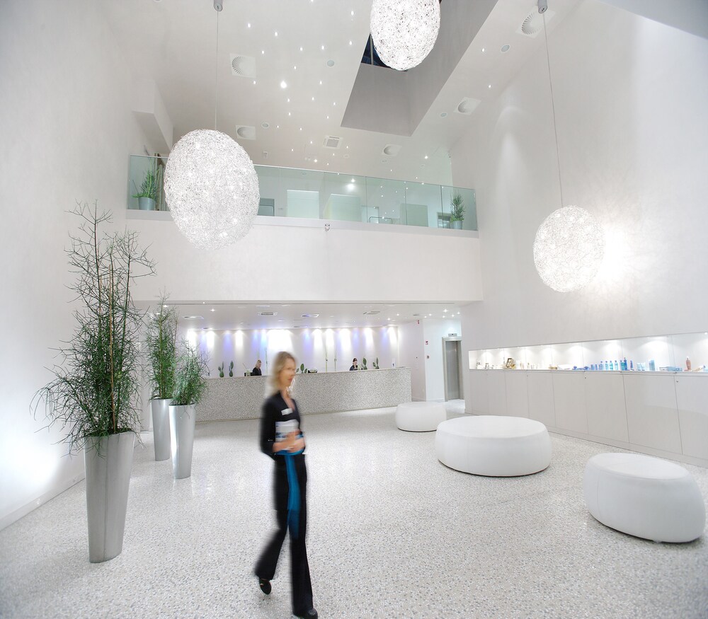 Spa Reception