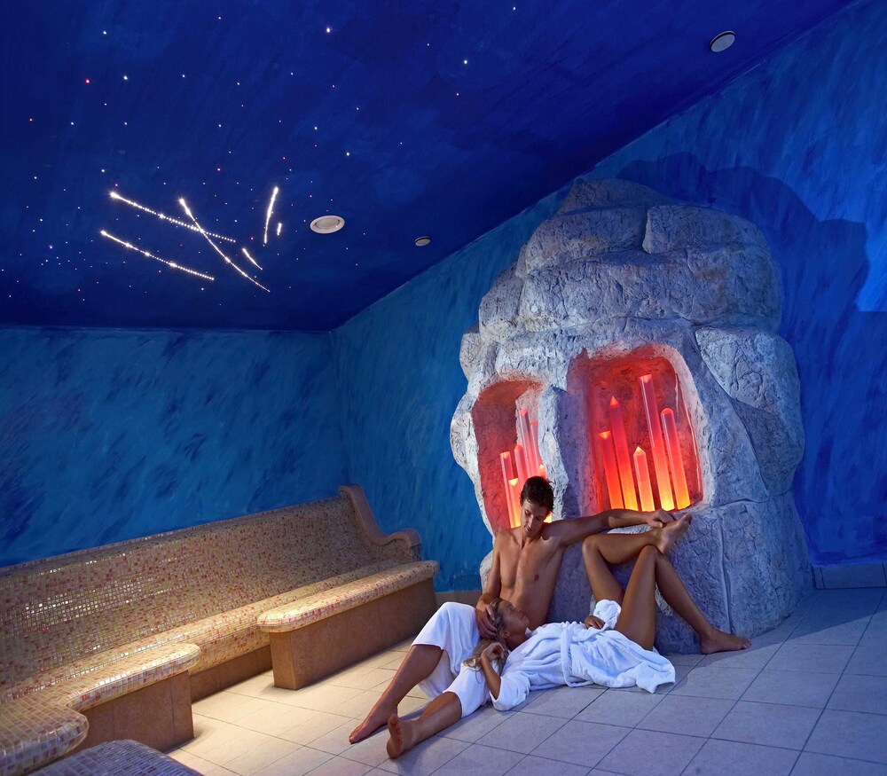 Steam Room