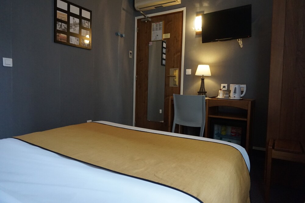 Guestroom