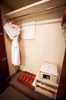 In-Room Amenity