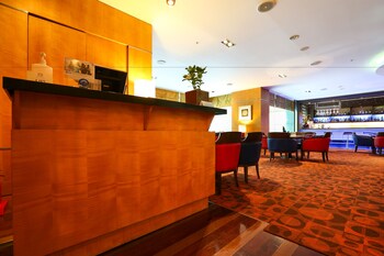 Hotel Bar