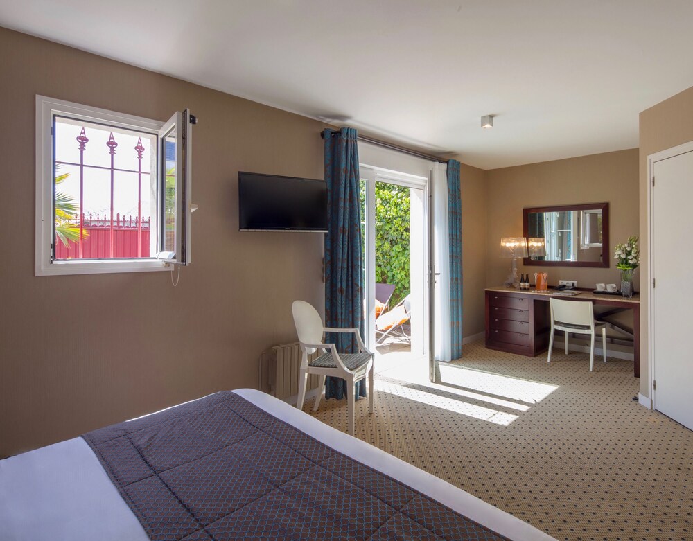 Guestroom