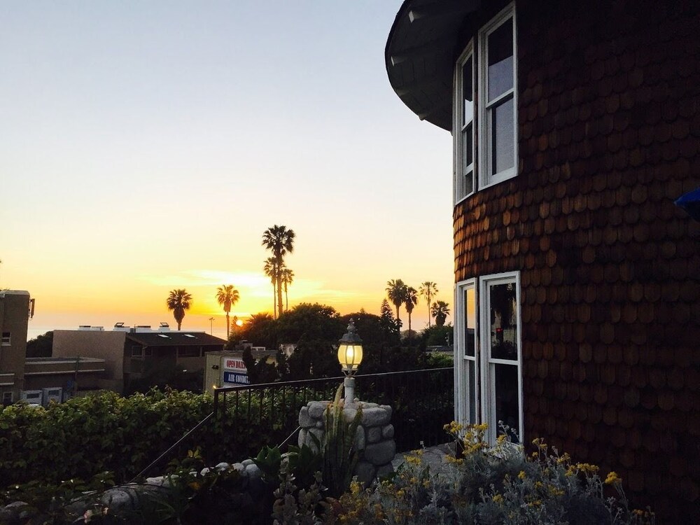 Hotel Front - Evening/Night