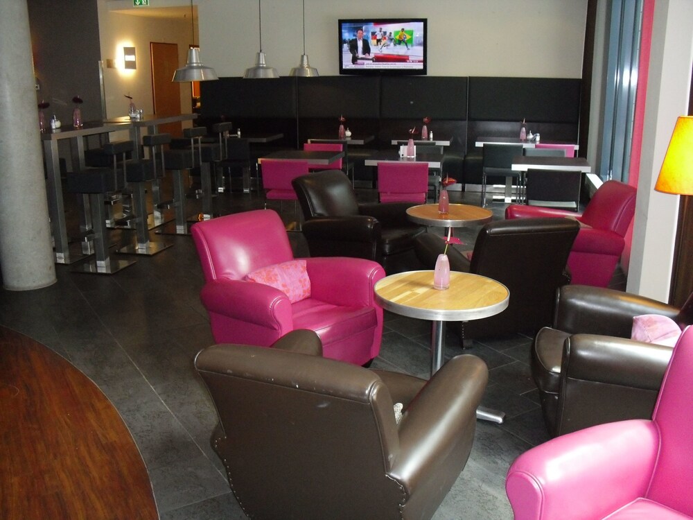 Lobby-Lounge