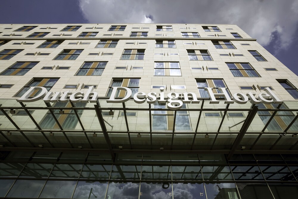 Hotel Front